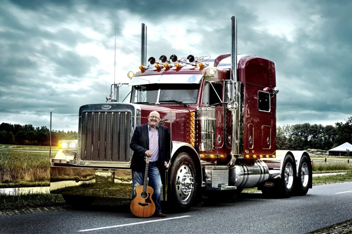 HENK PERS 2015 Woods Fotografie - Peter van Hout vrachtwagen